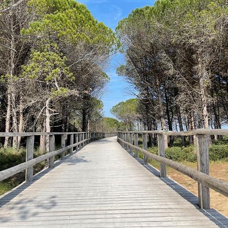 Malibu Apartments Бибионе Экстерьер фото