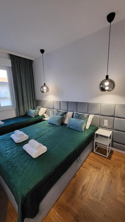 Malibu Apartments Бибионе Экстерьер фото