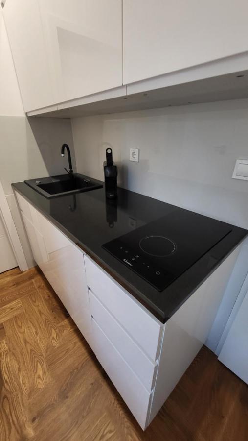Malibu Apartments Бибионе Экстерьер фото